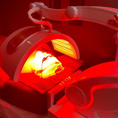Schönheitssalon 640nm 120W Pdt LED Lichttherapie Maschine für Faltenentfernung