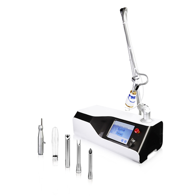 Portable Fractional Co2 Laser Narben Entfernung Streichflecken Maschine Schönheitssalon